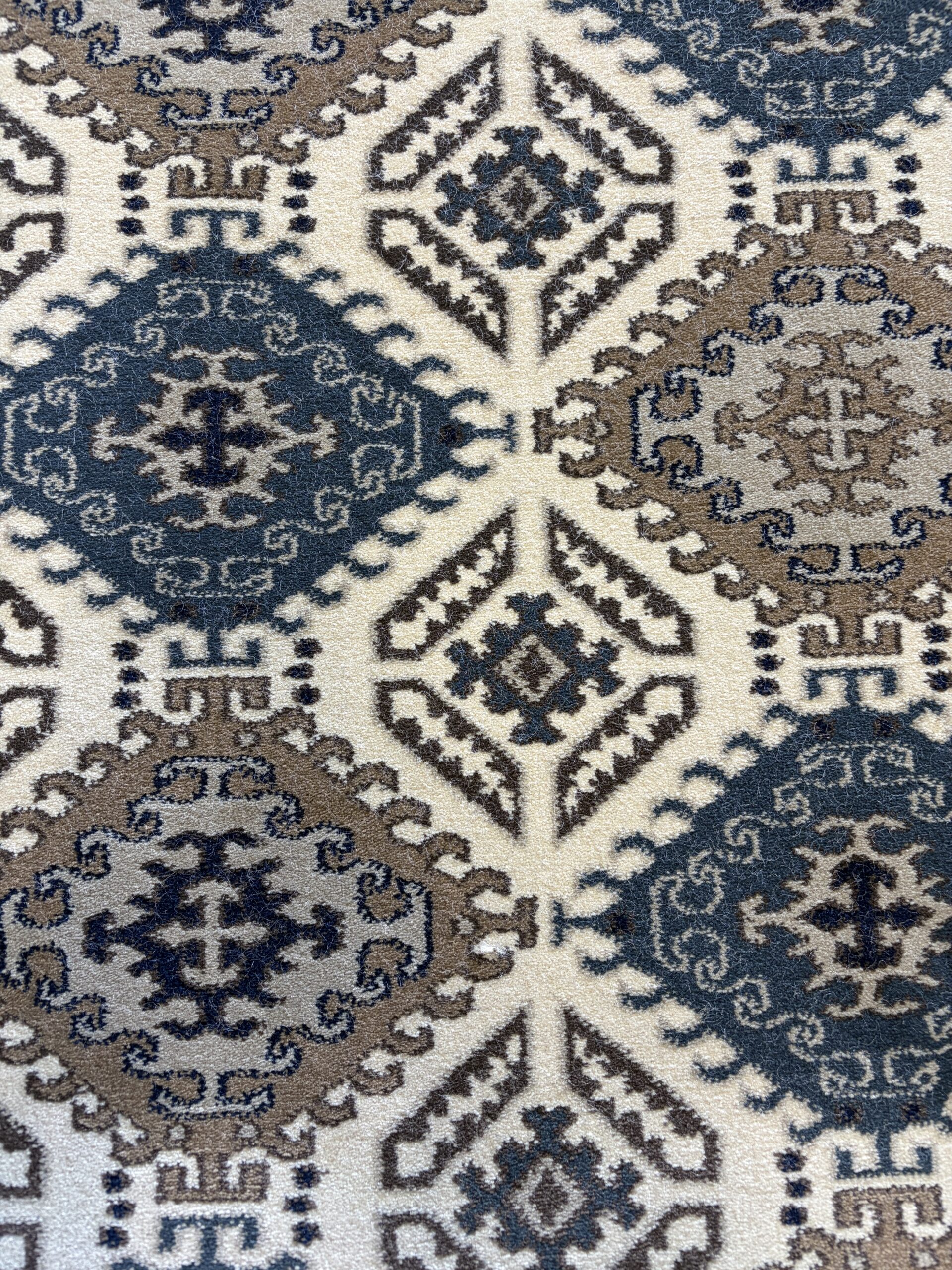 Capital Royal Wilton Supreme - Image 3