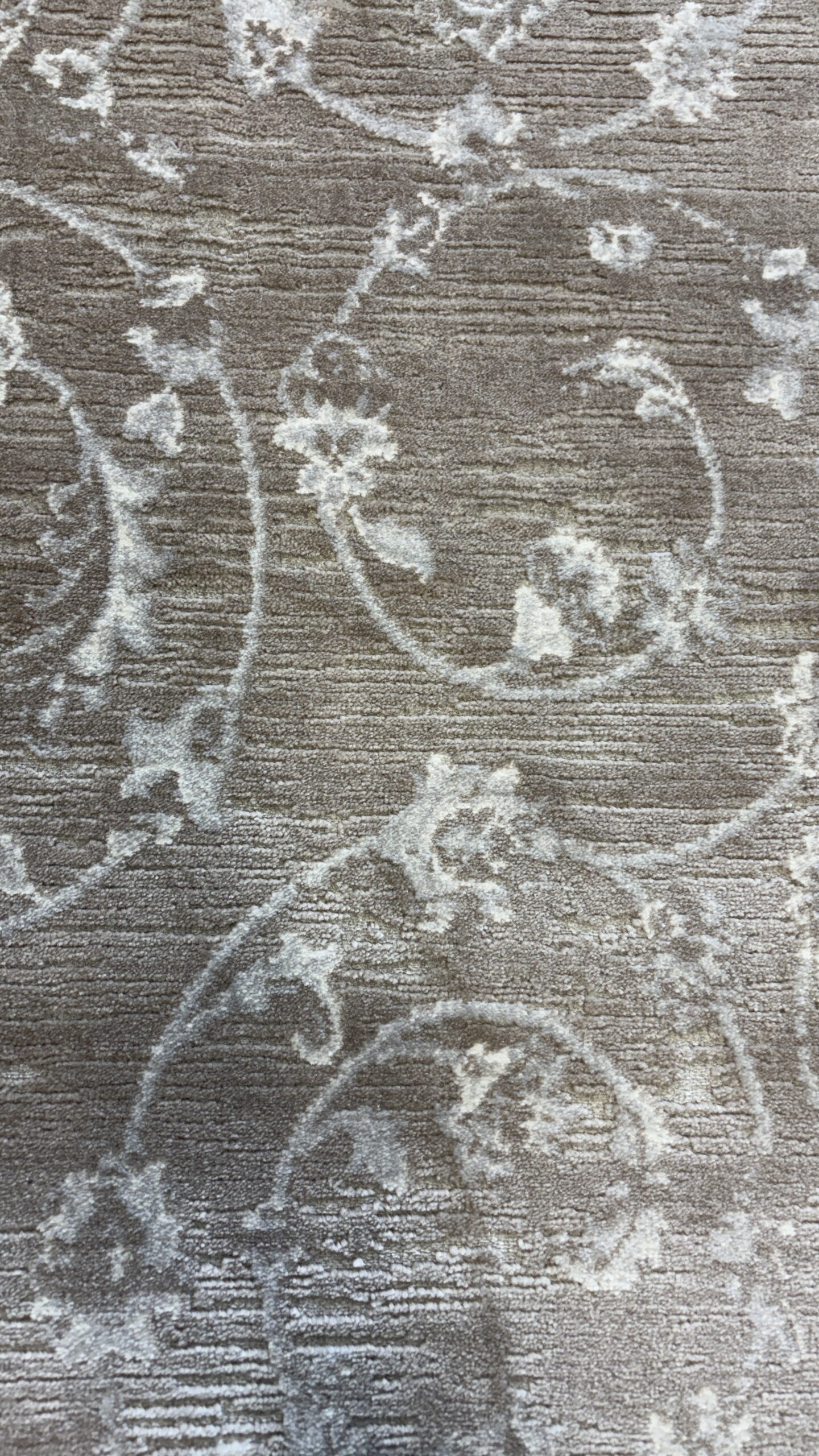 Wilton Woven Floral Deluxe - Image 4